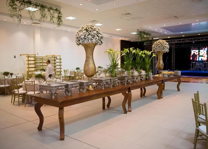 Favorita Golden Hotel E Eventos